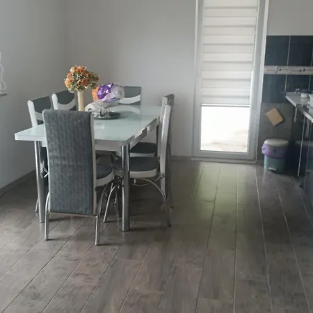 Lux Centar Apartman *