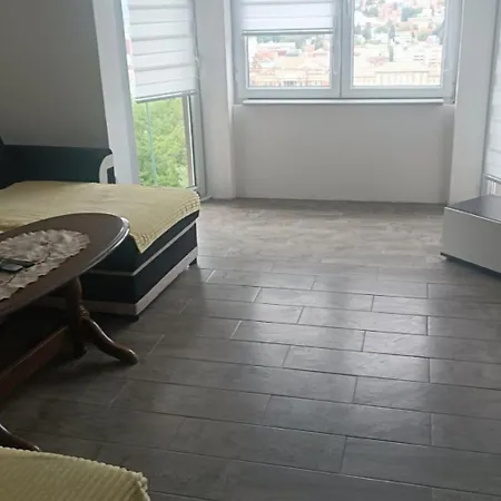 Lux Centar شقة سراييفو