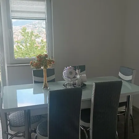 Lux Centar 아파트 *